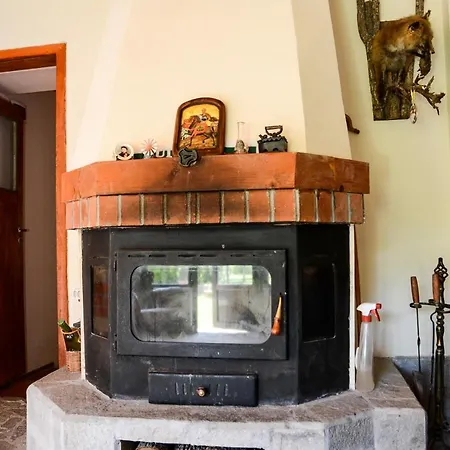 Raiski Kаt Affittacamere Mezek