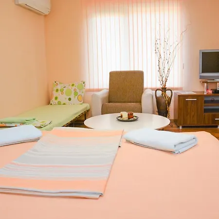 Gasthuis Raiski Kаt *